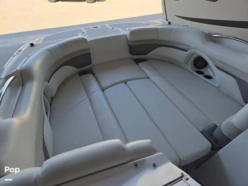 Slide: The Image of Hurricane 2690 SD 2016 - 15806761