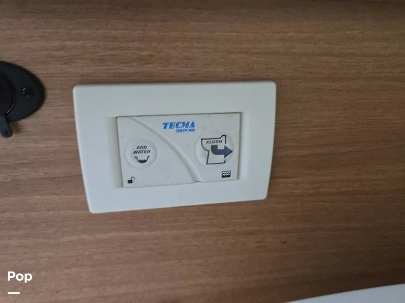 Slide: The Image of Hurricane 2690 SD 2016 - 15806764