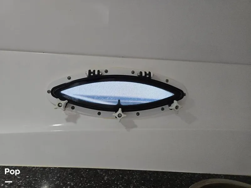 Slide: The Image of Hurricane 2690 SD 2016 - 15806766