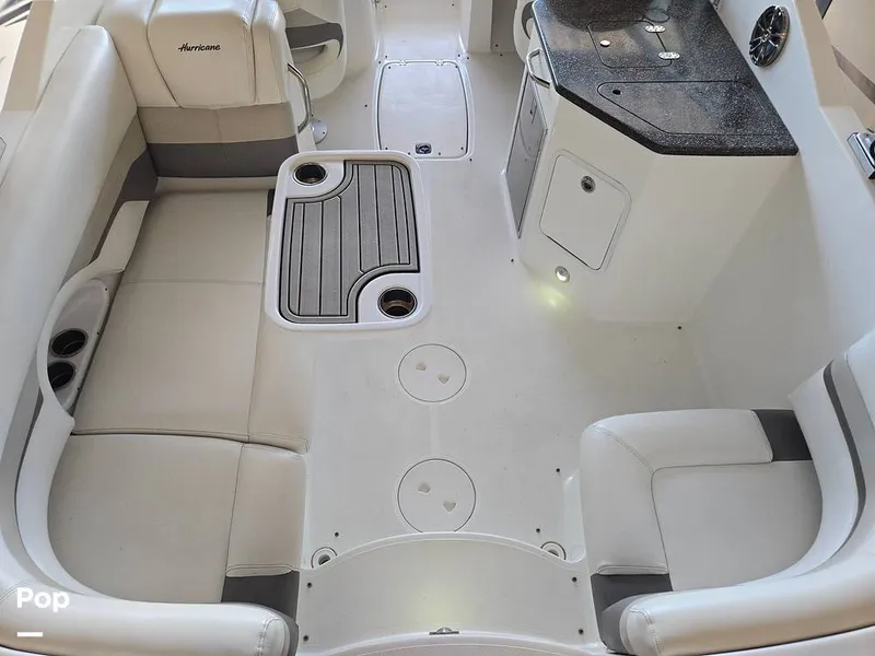 Slide: The Image of Hurricane 2690 SD 2016 - 15806767