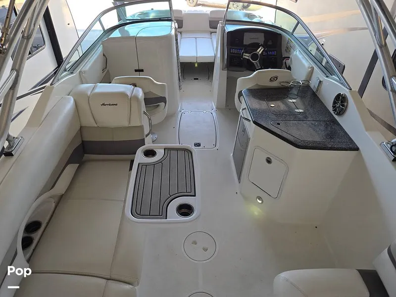 Slide: The Image of Hurricane 2690 SD 2016 - 15806768