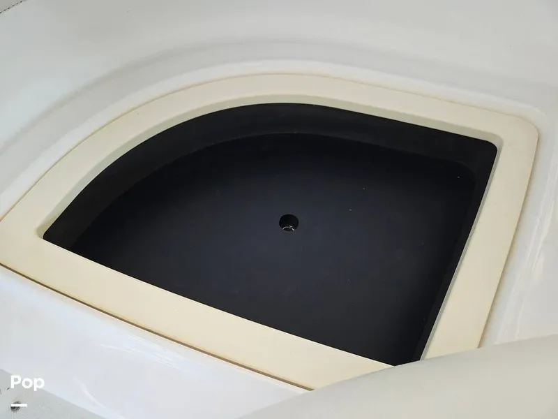 Slide: The Image of Hurricane 2690 SD 2016 - 15806778