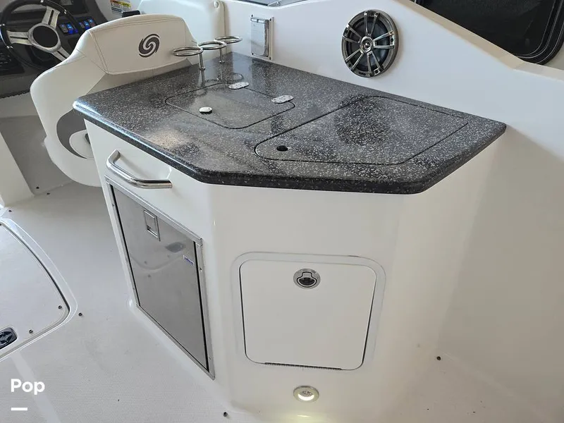 Slide: The Image of Hurricane 2690 SD 2016 - 15806783