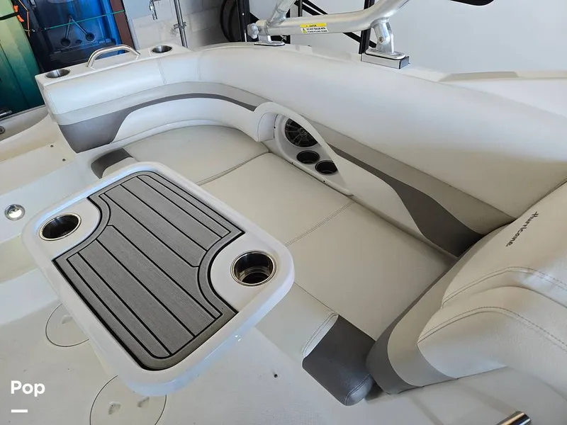 Slide: The Image of Hurricane 2690 SD 2016 - 15806792