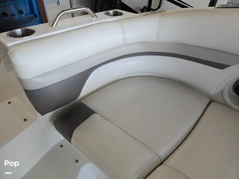 Slide: The Image of Hurricane 2690 SD 2016 - 15806793