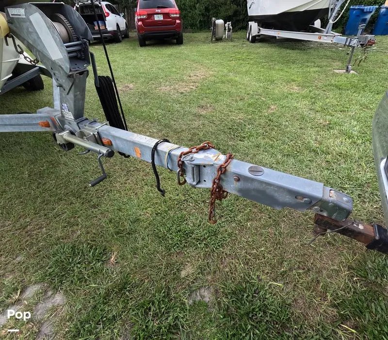 Slide: The Image of Sea Ray SLX 210 2011 - 15781235