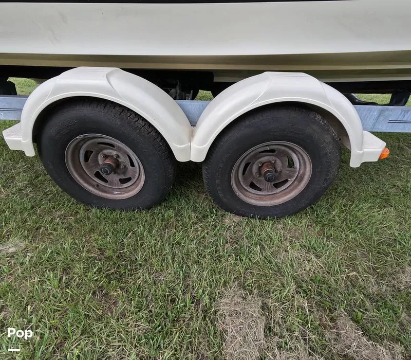 Slide: The Image of Sea Ray SLX 210 2011 - 15781240