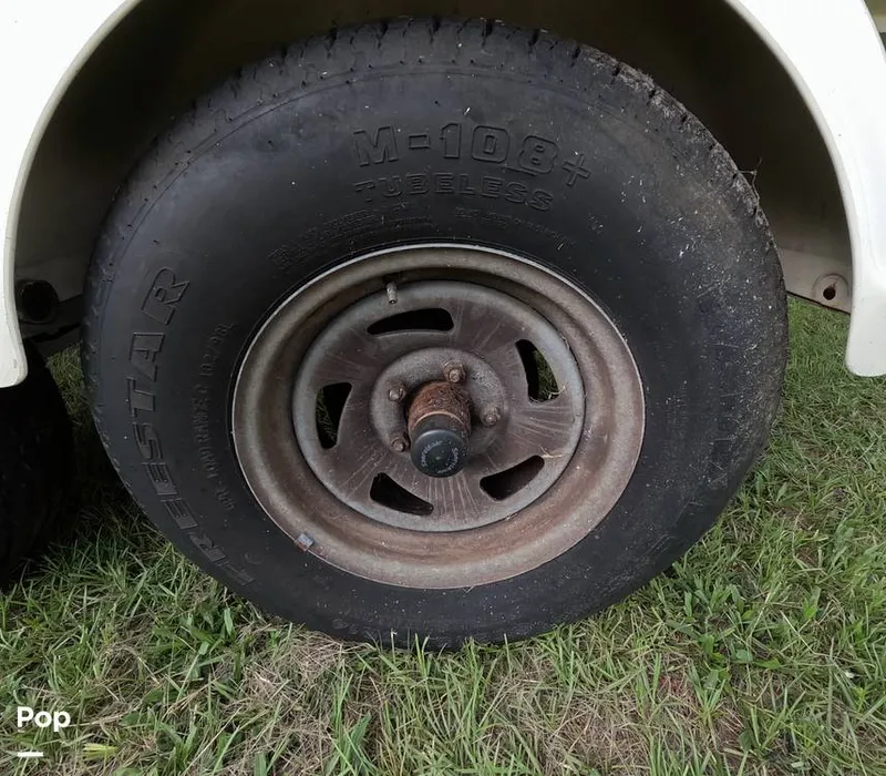 Slide: The Image of Sea Ray SLX 210 2011 - 15781241