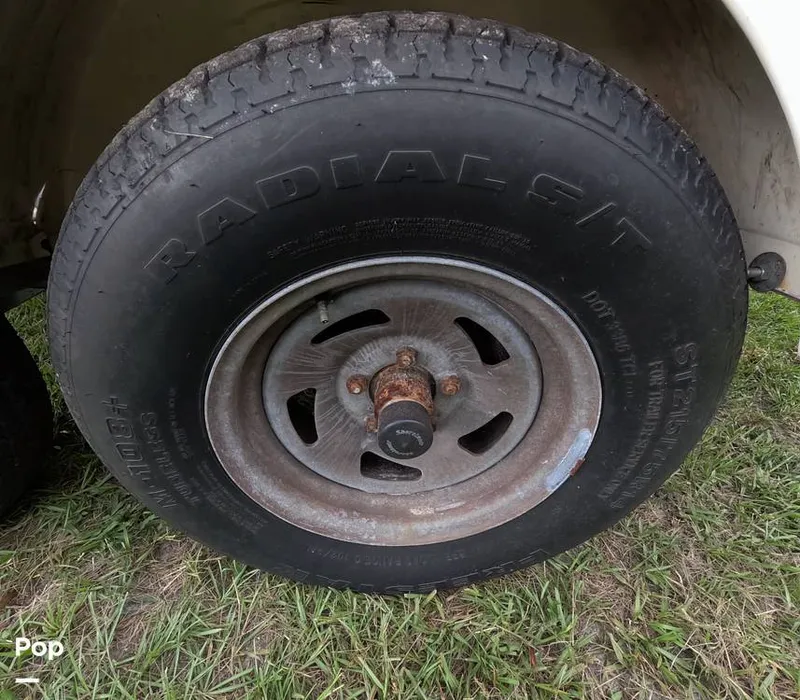 Slide: The Image of Sea Ray SLX 210 2011 - 15781252