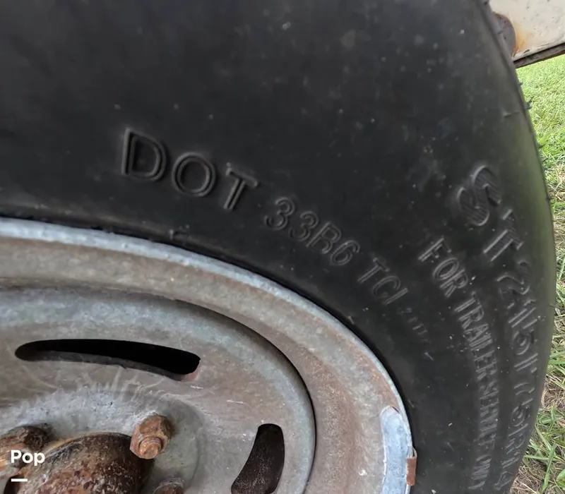 Slide: The Image of Sea Ray SLX 210 2011 - 15781253