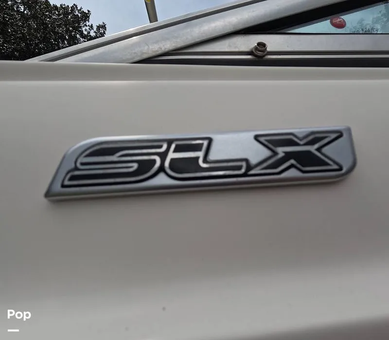 Slide: The Image of Sea Ray SLX 210 2011 - 15781091