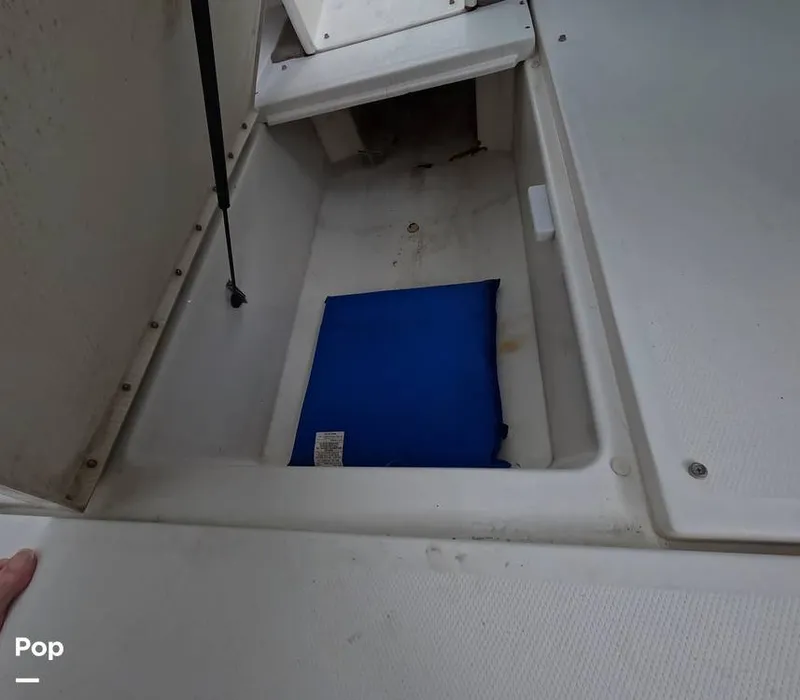 Slide: The Image of Sea Ray SLX 210 2011 - 15781296