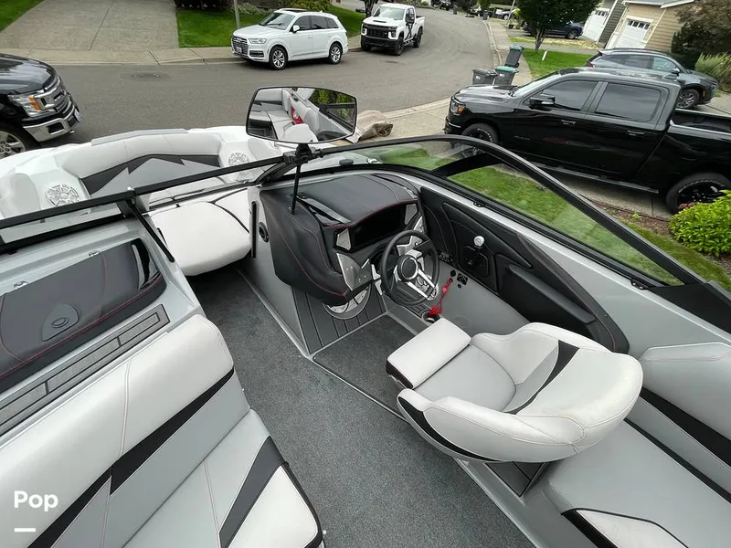 Slide: The Image of Centurion Fi23 2018 - 15862912