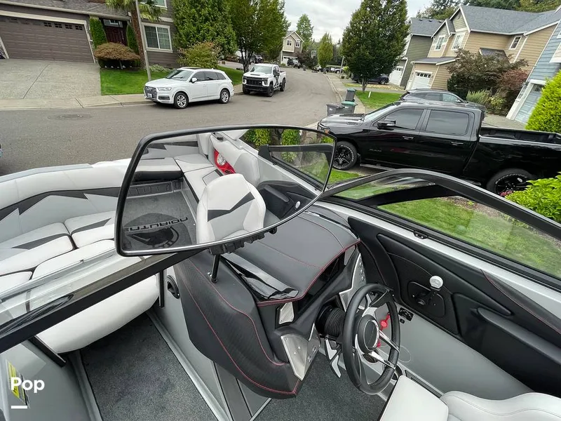 Slide: The Image of Centurion Fi23 2018 - 15862913