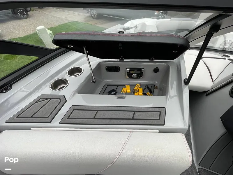 Slide: The Image of Centurion Fi23 2018 - 15862916