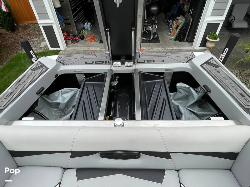 Slide: The Image of Centurion Fi23 2018 - 15862927