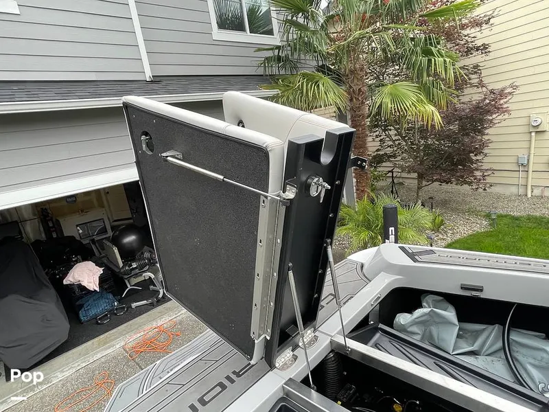 Slide: The Image of Centurion Fi23 2018 - 15862934