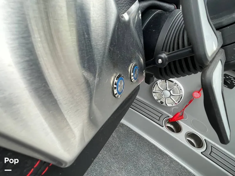 Slide: The Image of Centurion Fi23 2018 - 15862943