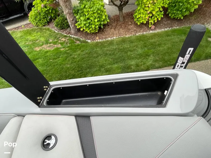 Slide: The Image of Centurion Fi23 2018 - 15862945