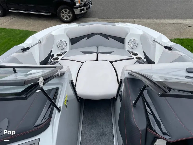 Slide: The Image of Centurion Fi23 2018 - 15862906