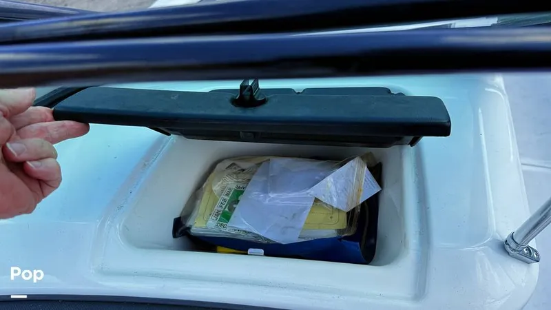 Slide: The Image of Yamaha 212x 2013 - 15860428