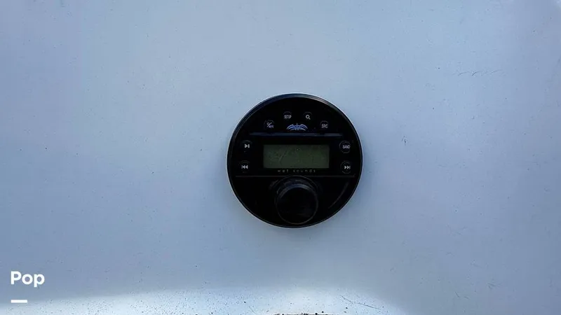 Slide: The Image of Yamaha 212x 2013 - 15860440