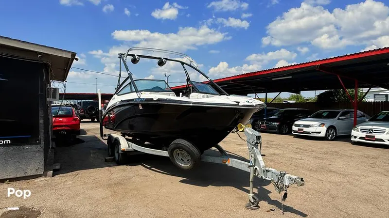 Slide: The Image of 2013 Yamaha 212 X - 15859715