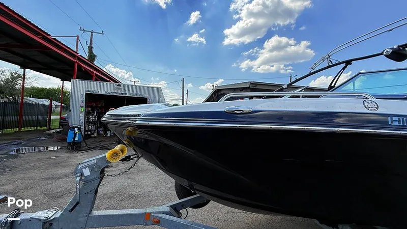 Slide: The Image of Yamaha 212x 2013 - 15860445