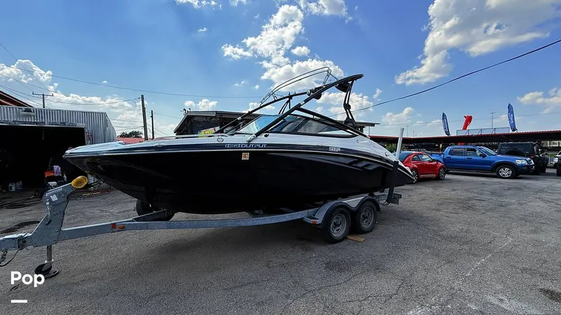 Slide: The Image of Yamaha 212x 2013 - 15860465