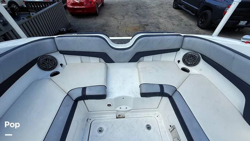 Slide: The Image of Yamaha 212x 2013 - 15860036