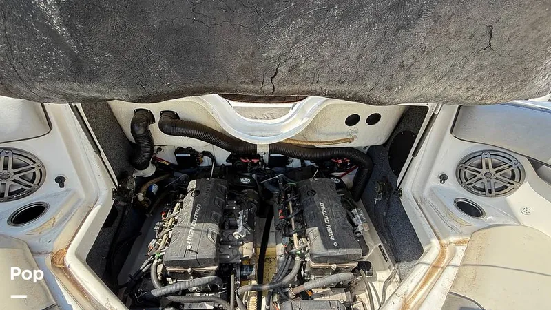 Slide: The Image of 1.8L High Output Yamaha Marine Engines - 15860060