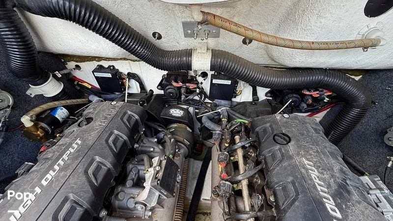 Slide: The Image of Yamaha 212x 2013 - 15860423