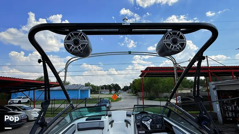 Slide: The Image of Stereo Speakers - 15860073