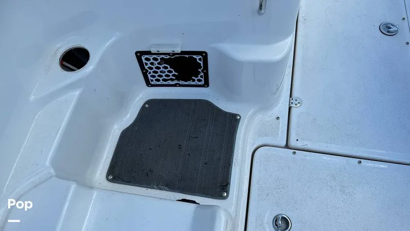 Slide: The Image of Yamaha 212x 2013 - 15860425