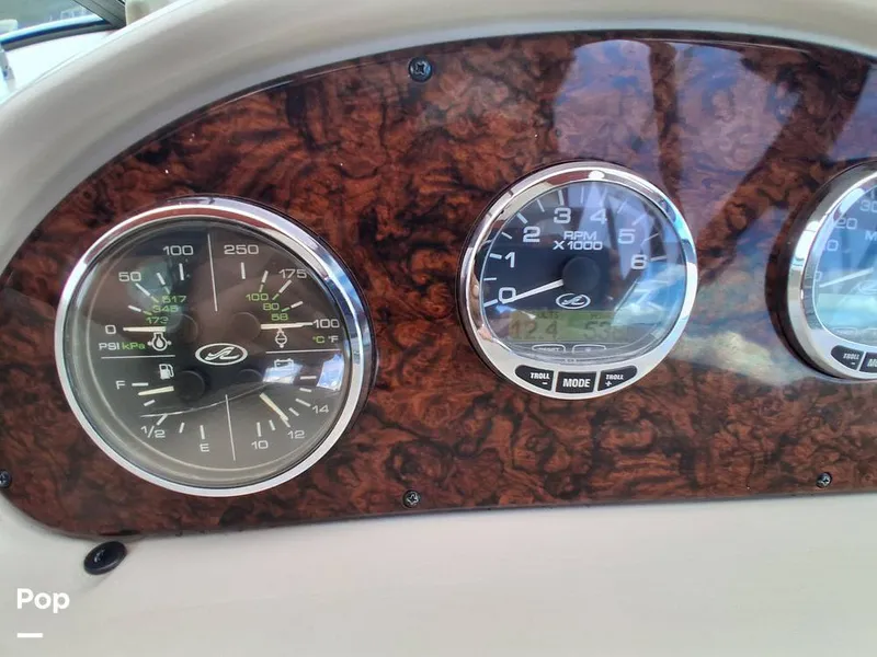 Slide: The Image of Sea Ray Sundancer 320 2005 - 15949303