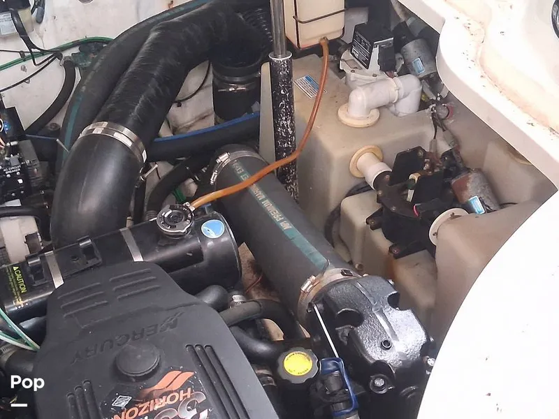 Slide: The Image of Sea Ray Sundancer 320 2005 - 15949319