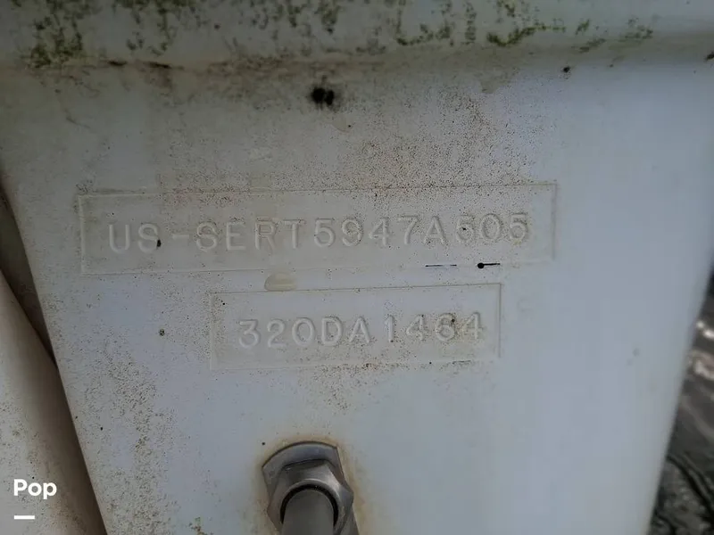 Slide: The Image of Sea Ray Sundancer 320 2005 - 15949360