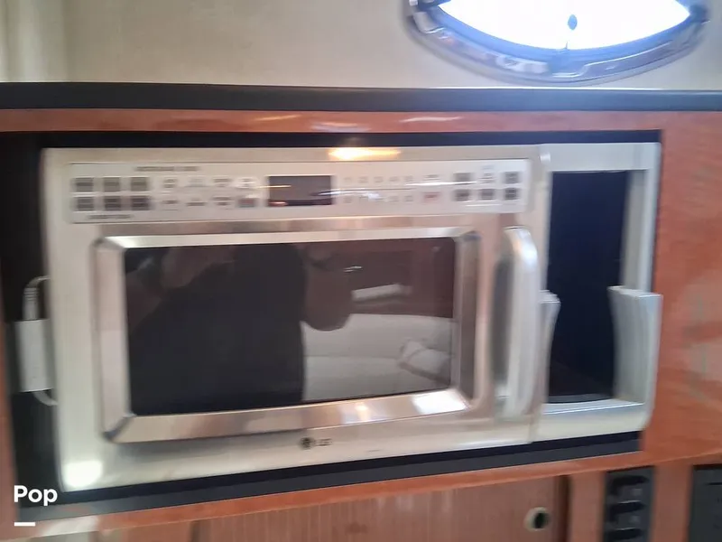 Slide: The Image of Sea Ray Sundancer 320 2005 - 15949223