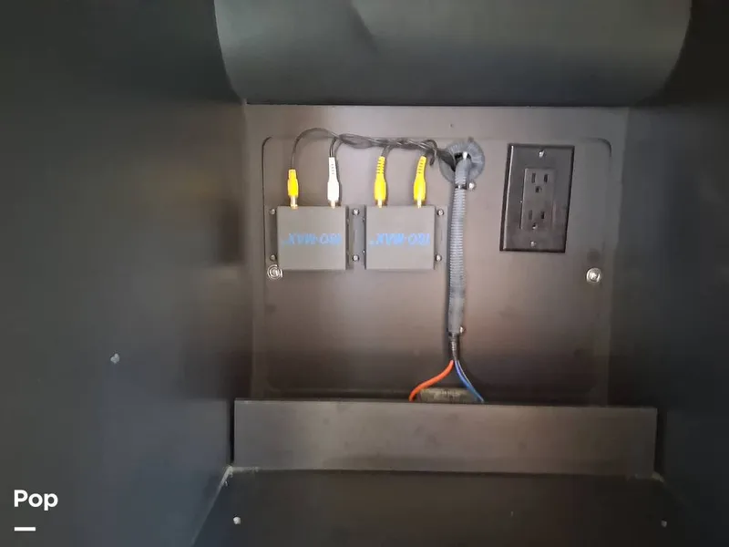 Slide: The Image of Sea Ray Sundancer 320 2005 - 15949232