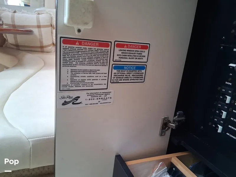 Slide: The Image of Sea Ray Sundancer 320 2005 - 15949274