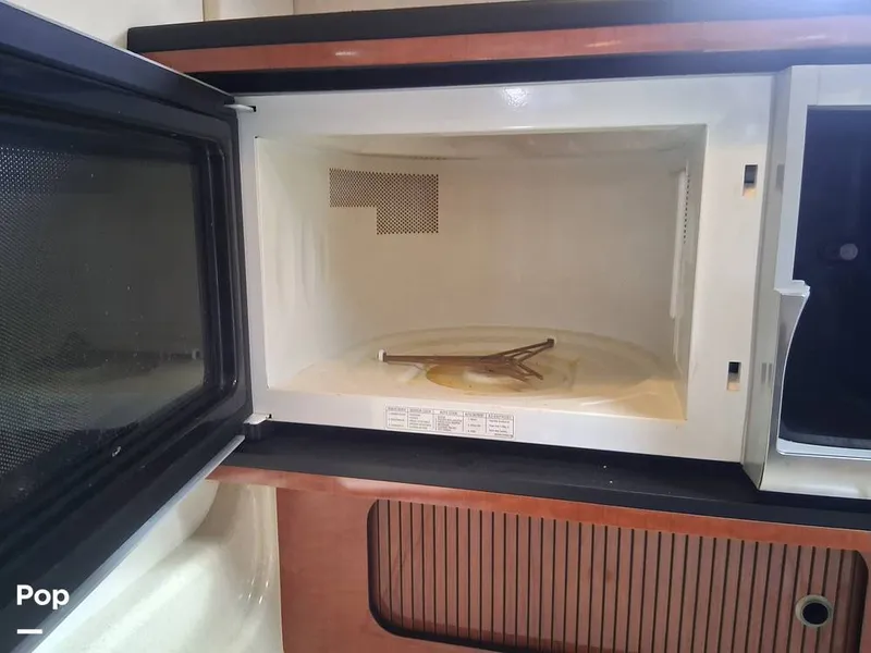 Slide: The Image of Sea Ray Sundancer 320 2005 - 15949284