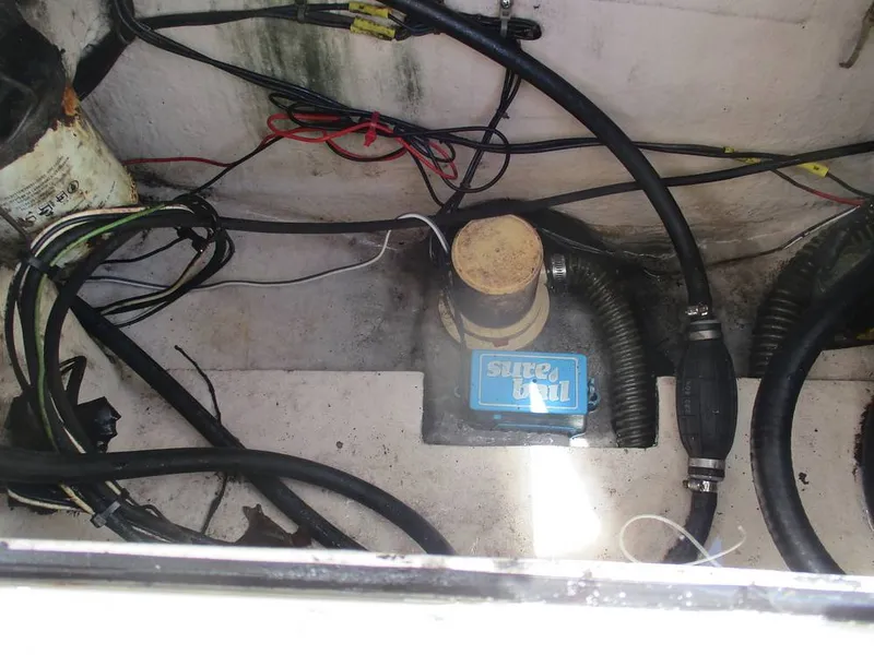 Slide: The Image of Parker Marine 2100 Sport 1994 - 15787089