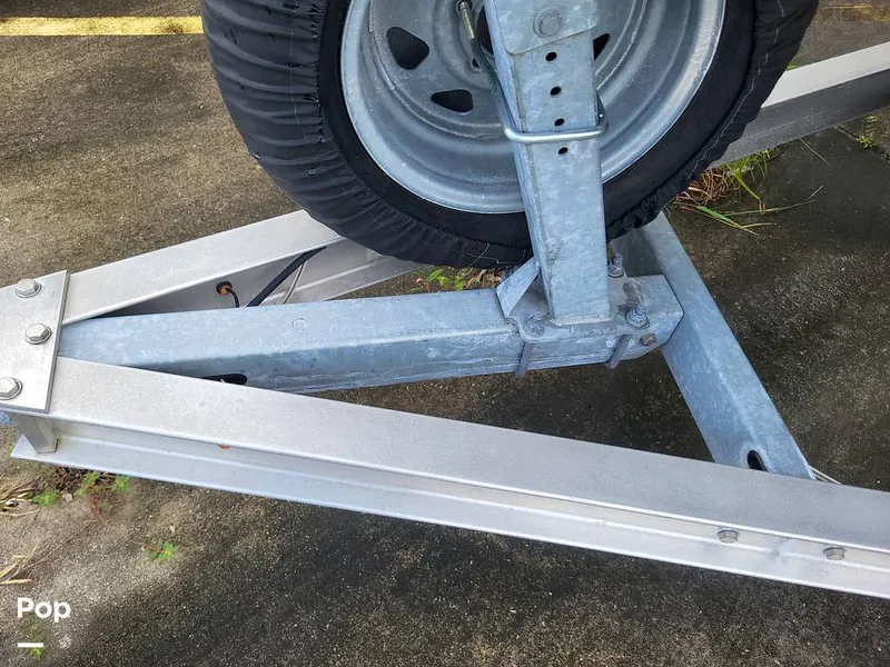 Slide: The Image of Regal 2100 2011 - 15961810