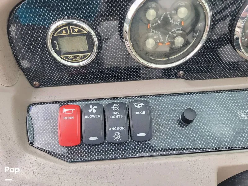 Slide: The Image of Regal 2100 2011 - 15961725