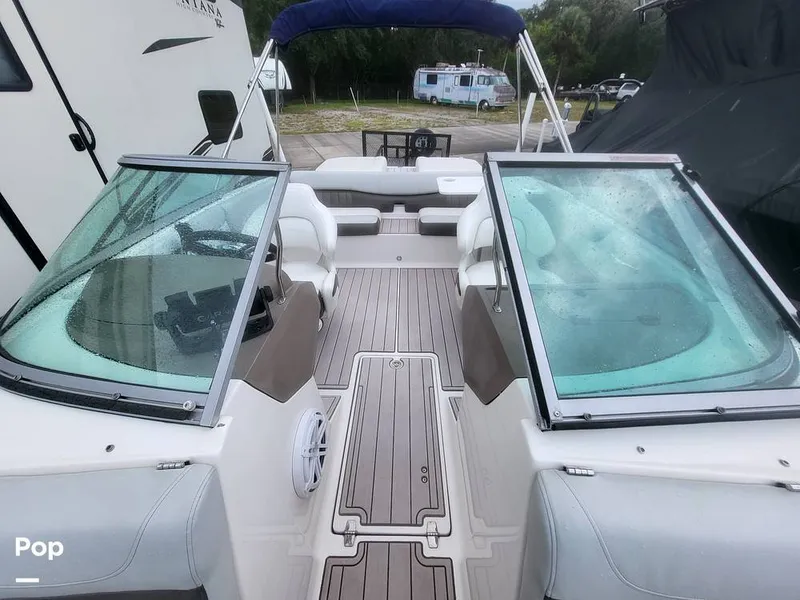 Slide: The Image of Regal 2100 2011 - 15961737