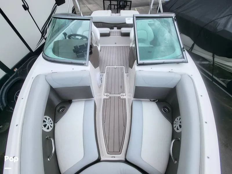 Slide: The Image of Regal 2100 2011 - 15961671