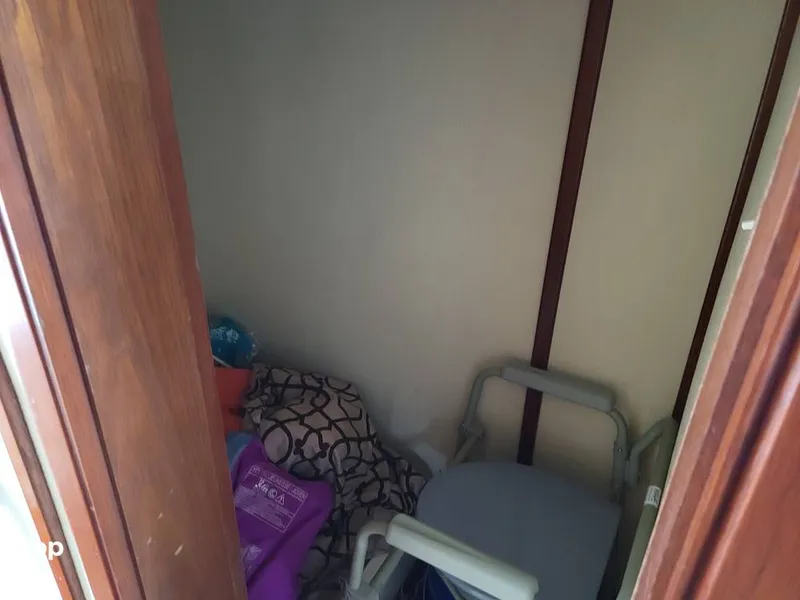 Slide: The Image of Head - 15811950