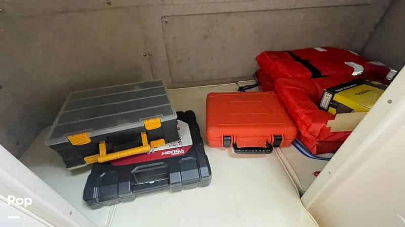 Slide: The Image of Grady-White 272 Sailfish 1996 - 15823753