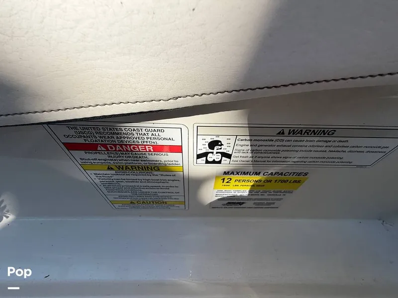 Slide: The Image of Sea Ray SPX210 2015 - 16057596