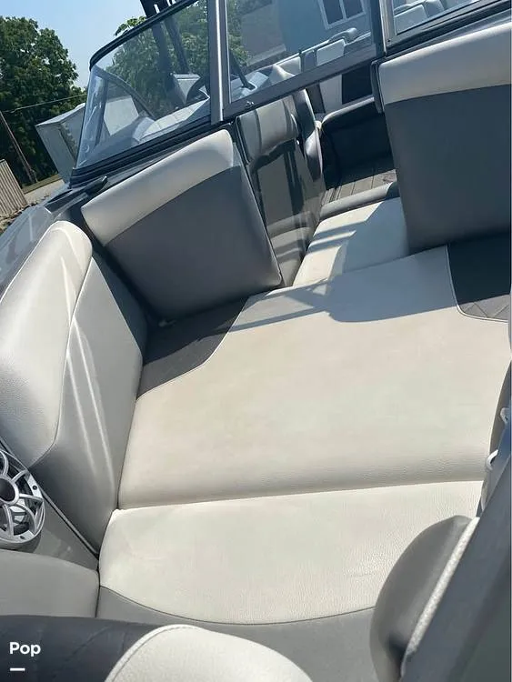 Slide: The Image of Tige R21 2017 - 15892389